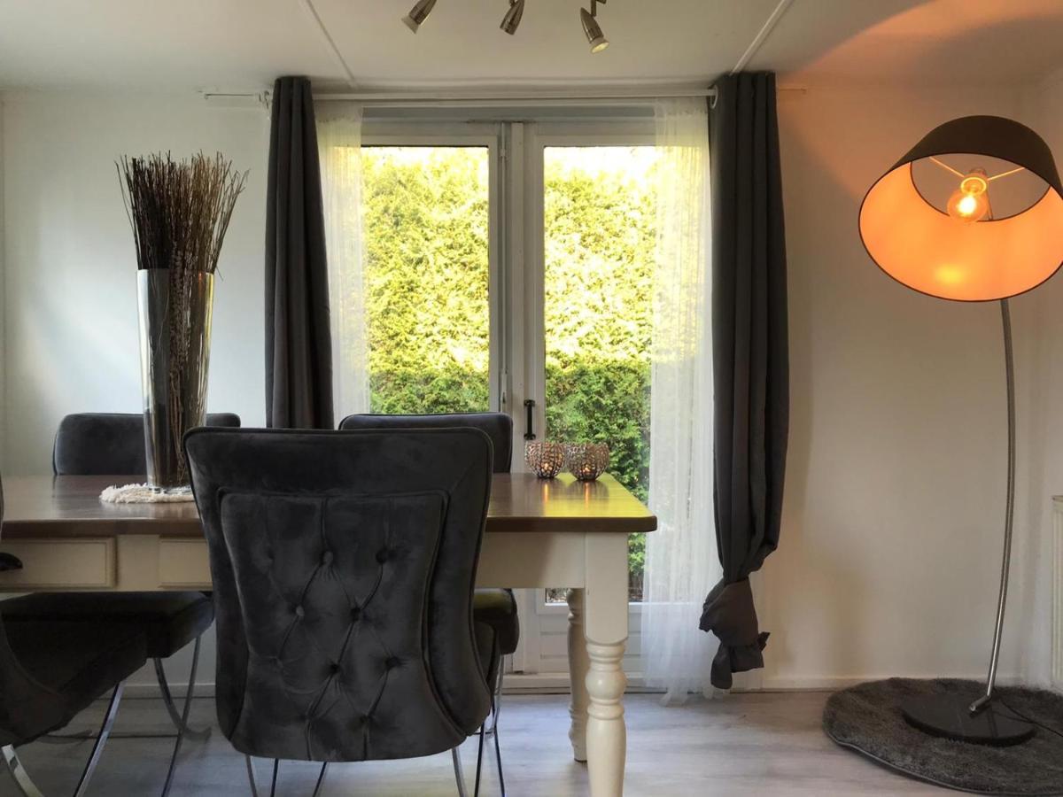 הוילה פורטהאוזן Omheind Chalet Met Prive Hottub. Op De Veluwe מראה חיצוני תמונה
